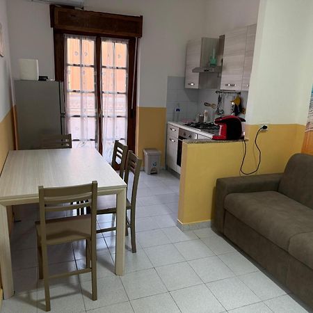 Appartamento Silvia 70 Mq Scalea Esterno foto